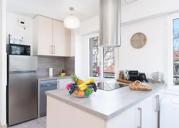 Le Calmette By Apirent #central #lumineux #calme #wifi Appartamento *